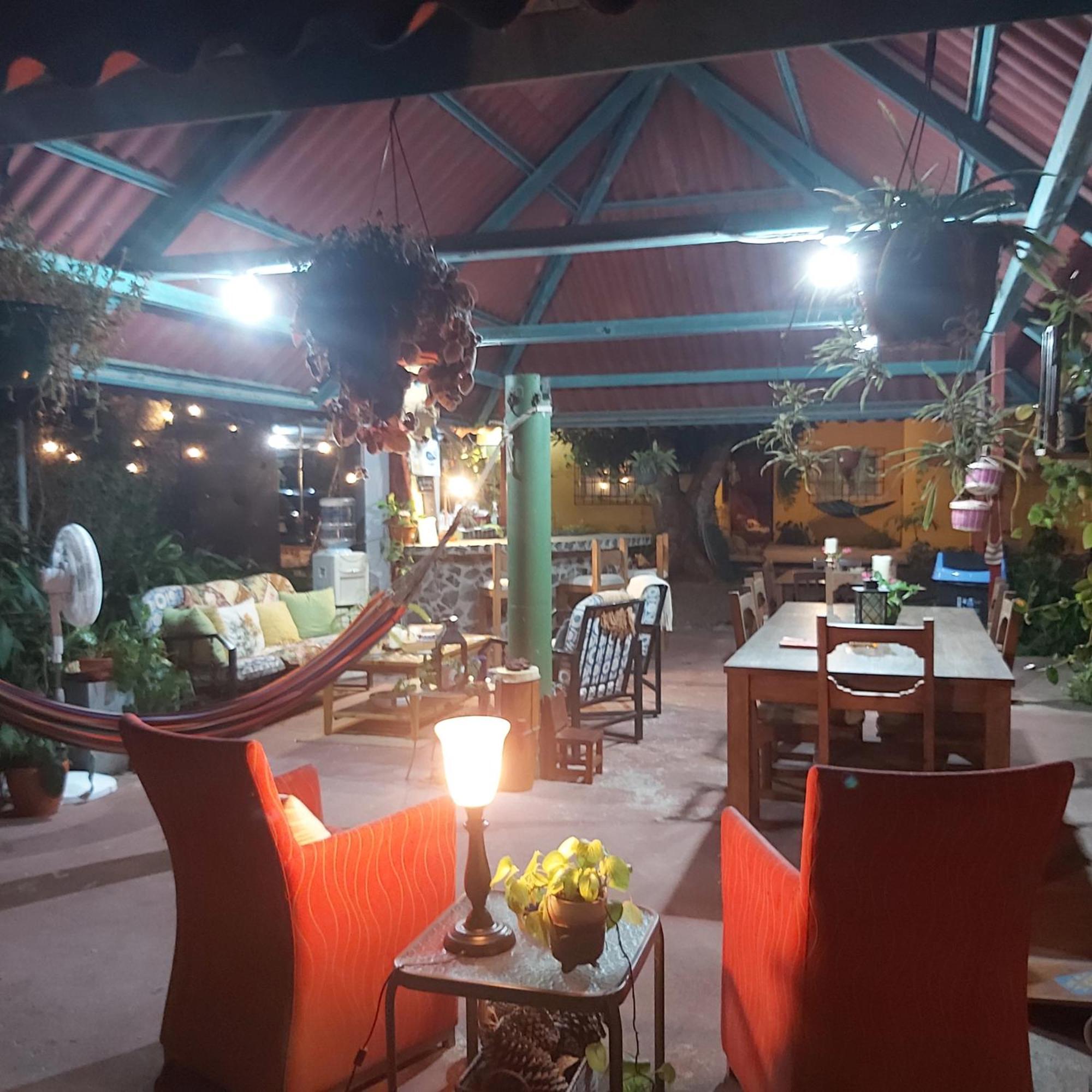 Sweet Dreams Bed & Breakfast ซานการ์ลอส ภายนอก รูปภาพ