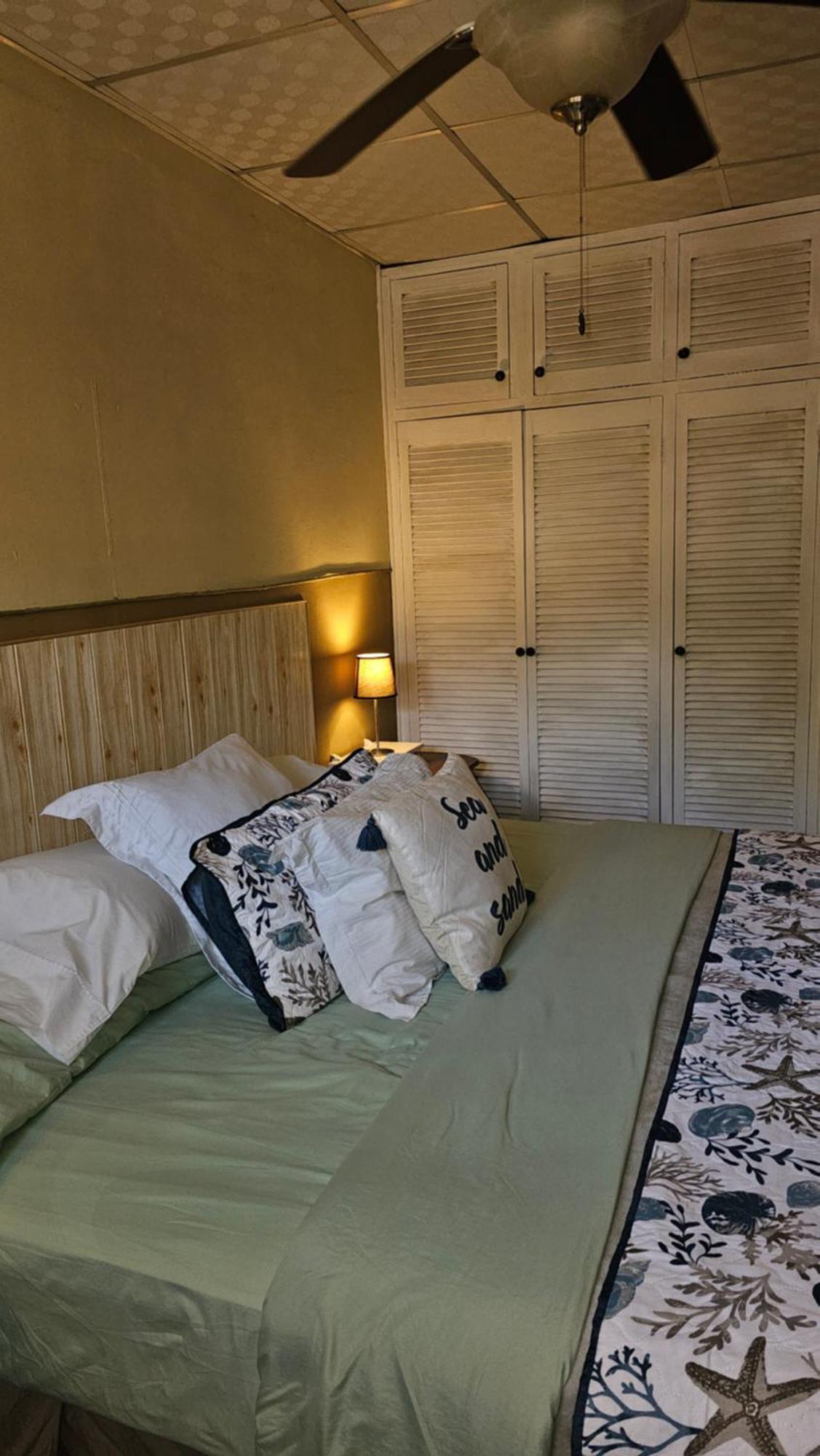 Sweet Dreams Bed & Breakfast ซานการ์ลอส ภายนอก รูปภาพ